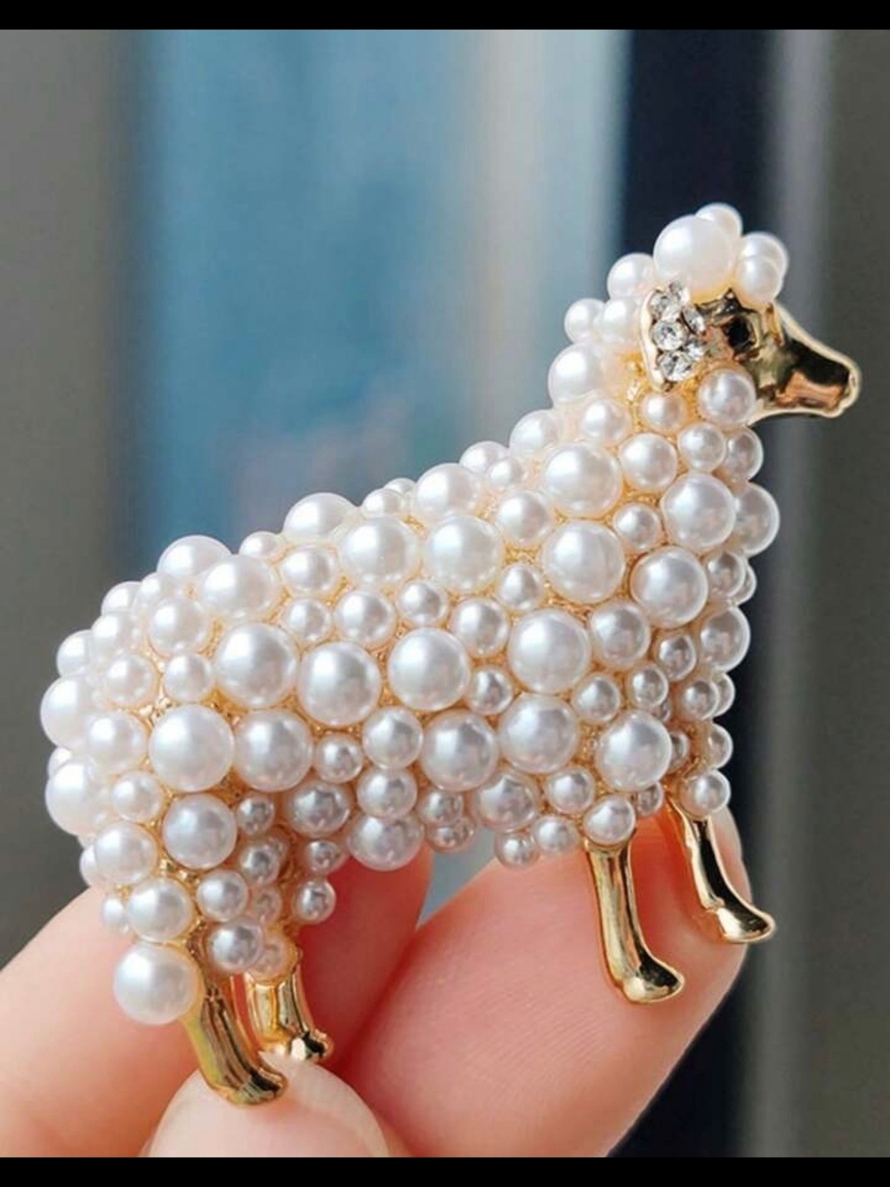 Pearl-Embellished Sheep Brooch - Gold Tone